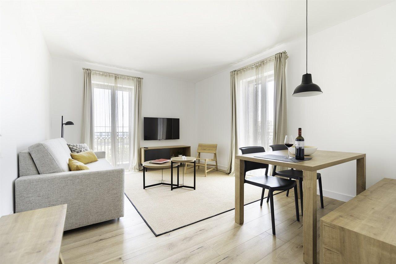 Port Plaza Apartments Таррагона Экстерьер фото
