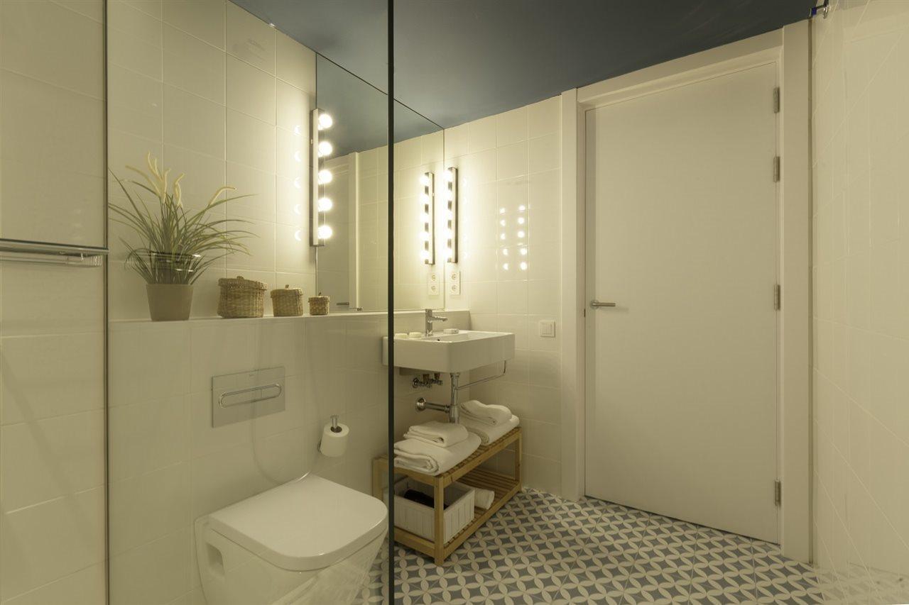 Port Plaza Apartments Таррагона Экстерьер фото